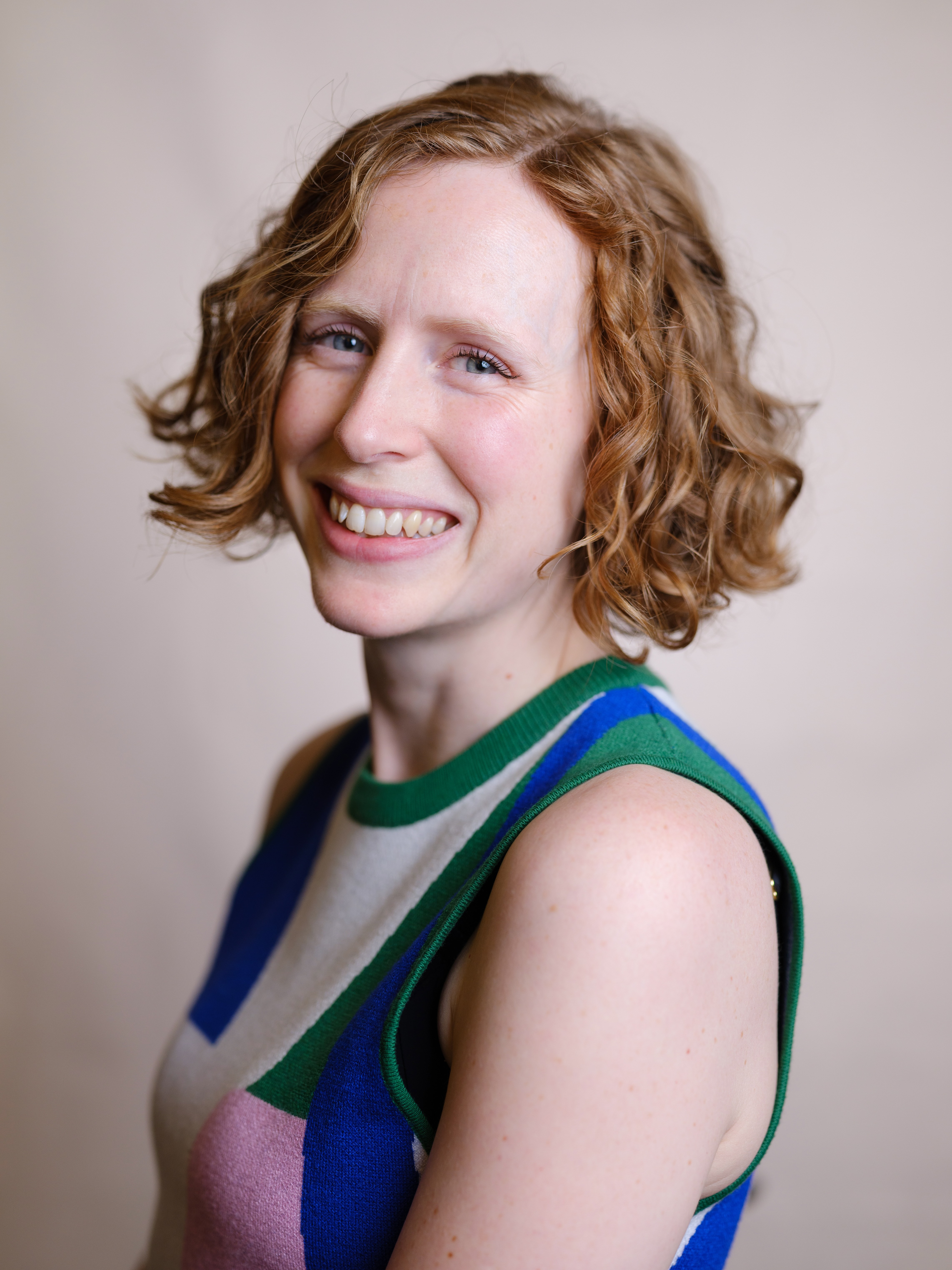 Headshot for Laura Davis